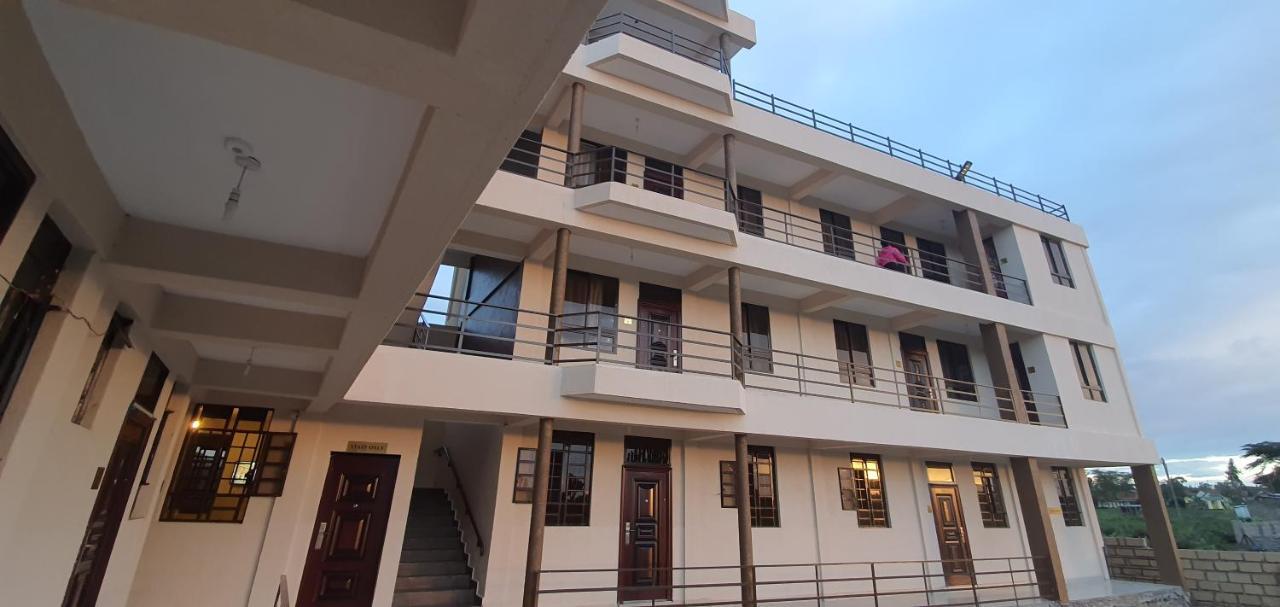 Walabi Mara Hotel Narok Eksteriør bilde