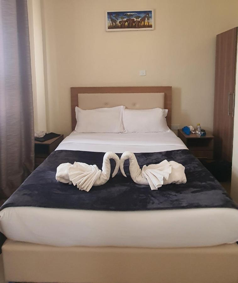 Walabi Mara Hotel Narok Eksteriør bilde