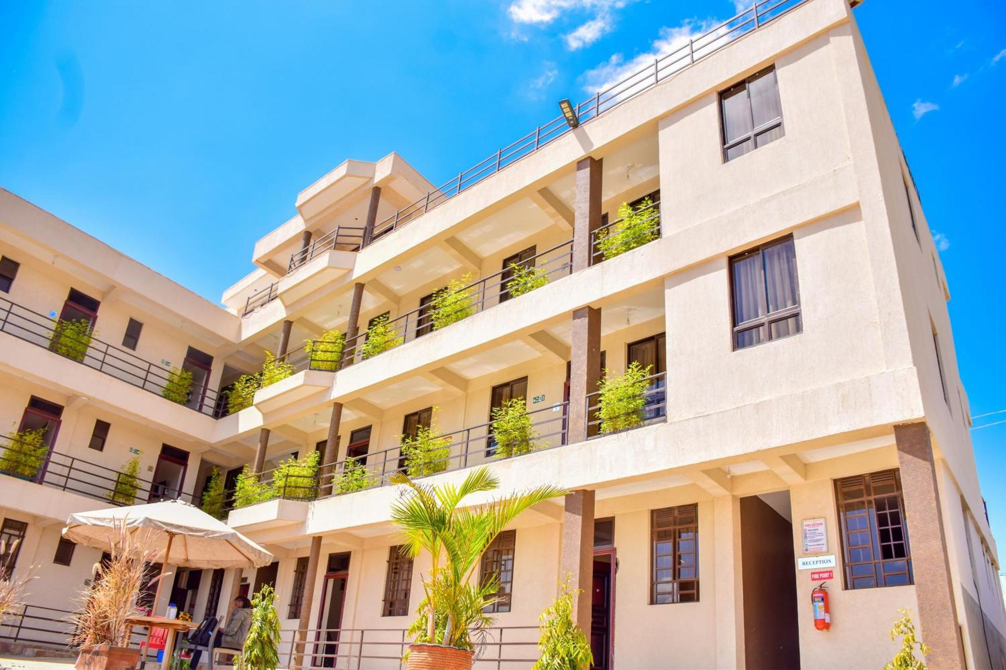 Walabi Mara Hotel Narok Eksteriør bilde